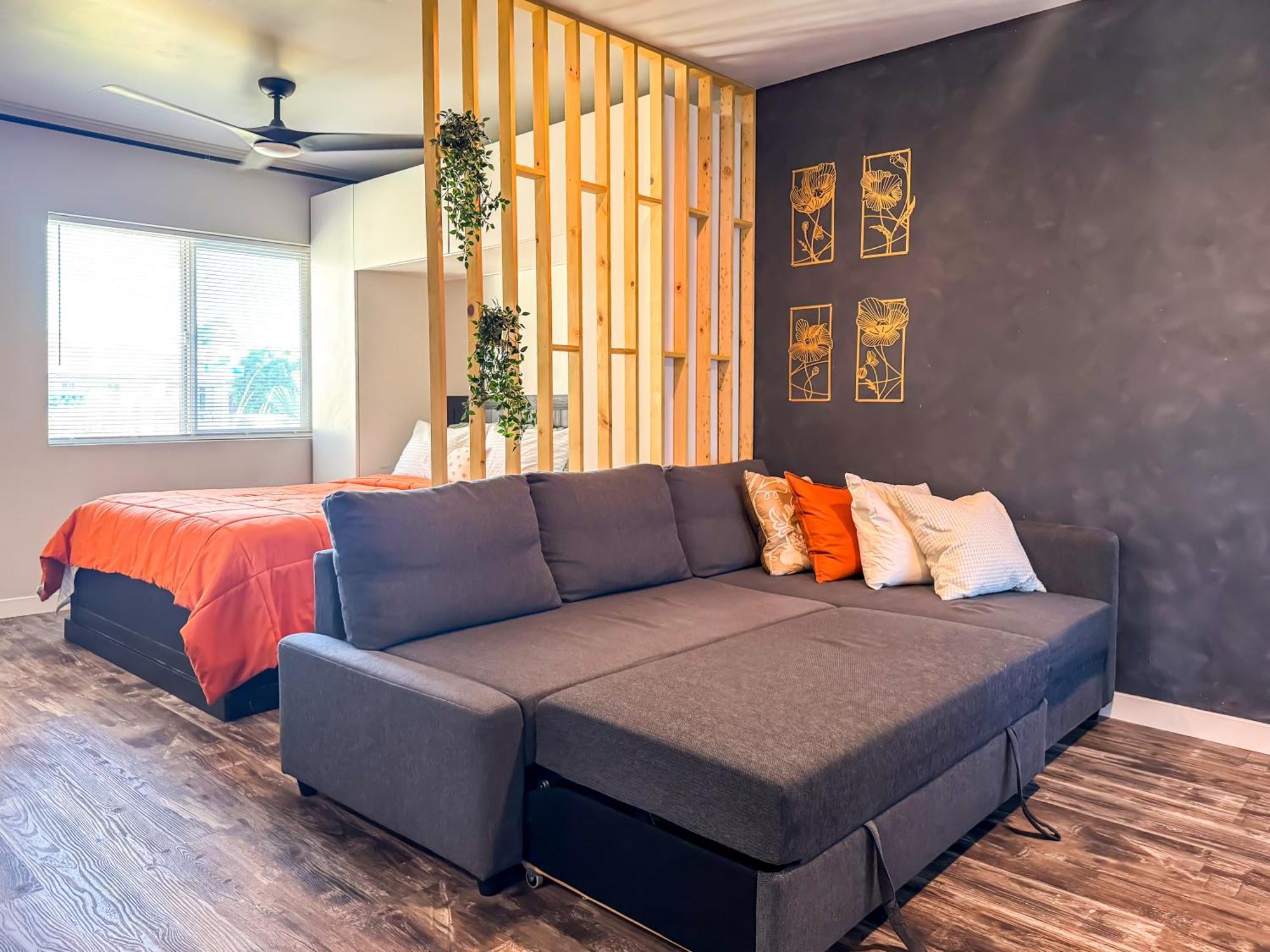 Private-Suite, Kitchen, Laundry, Rainfall Shower, 4Ktv El Centro Exterior foto
